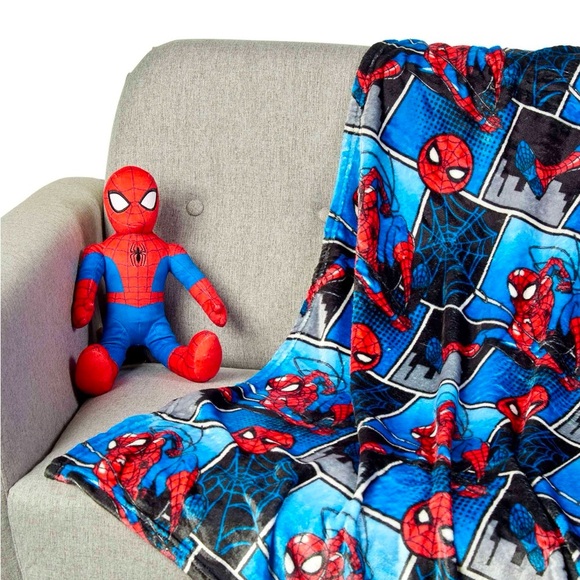 Spider Man Kids Hugger with silk touch thrown touch throw blanket 50 x 60 - Picture 4 of 7